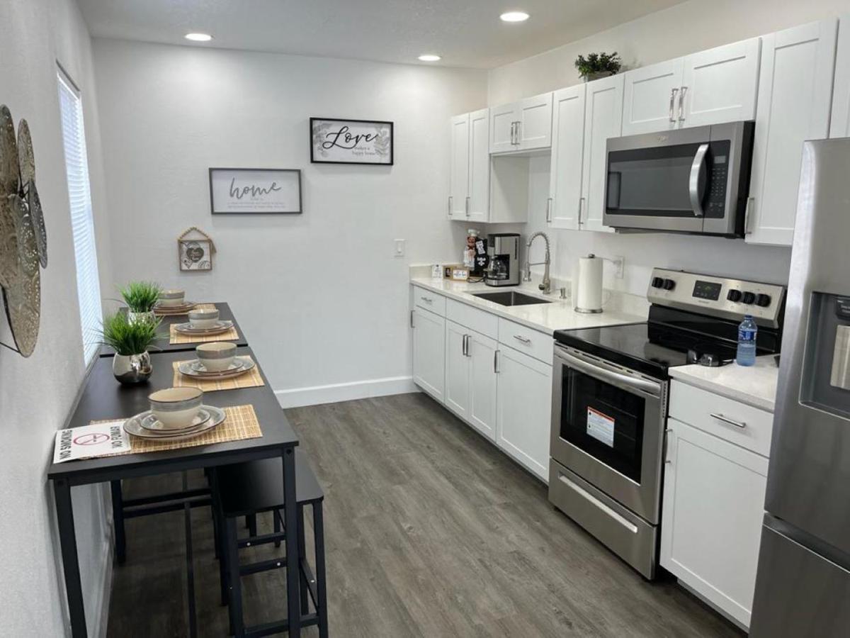 Incredible Comfortable Apartments Near The Airport And Beaches Tampa Exterior photo