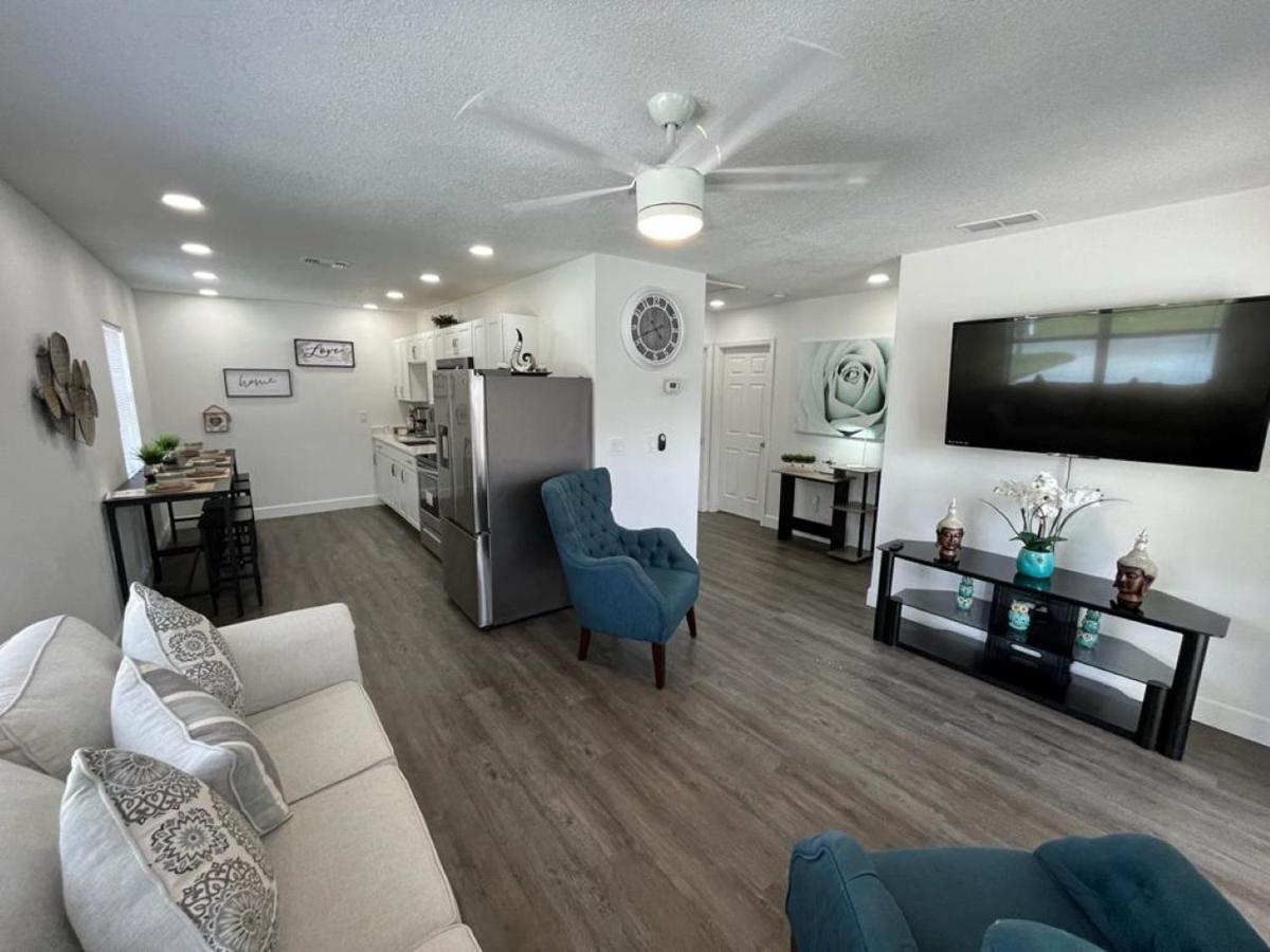 Incredible Comfortable Apartments Near The Airport And Beaches Tampa Exterior photo