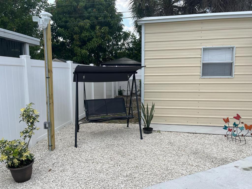 Incredible Comfortable Apartments Near The Airport And Beaches Tampa Exterior photo